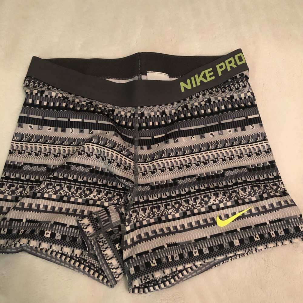 Nike Pro women’s shorts
